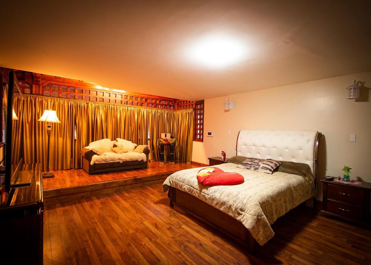 Hostal Dulce Hogar Latacunga Esterno foto